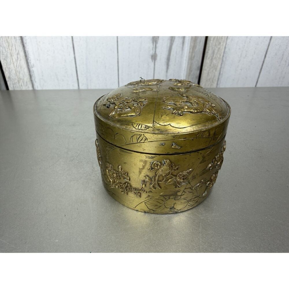 Vintage Antique Asian Chinese Brass Round Trinket Box Birds Floral Countryside